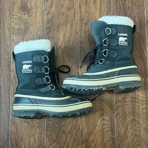 Sorel CARIBOU WATERPROOF BOOT - WOMEN'S (black & stone)